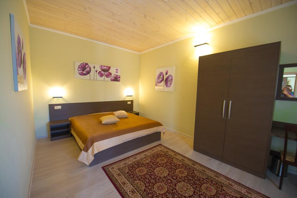 Hotel Prince Trubetskoi Winery Nowa Kachowka Zimmer foto